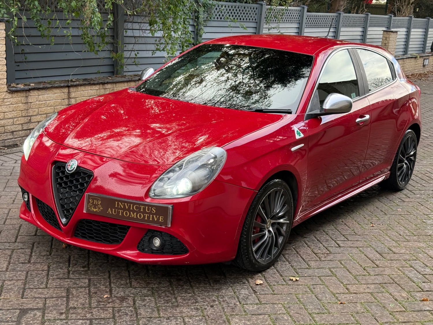 Used Alfa Romeo Giulietta 2011 for sale - 76600170: Photo 3