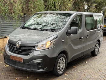 Used Renault Trafic 2017 for sale - 76718890: Photo