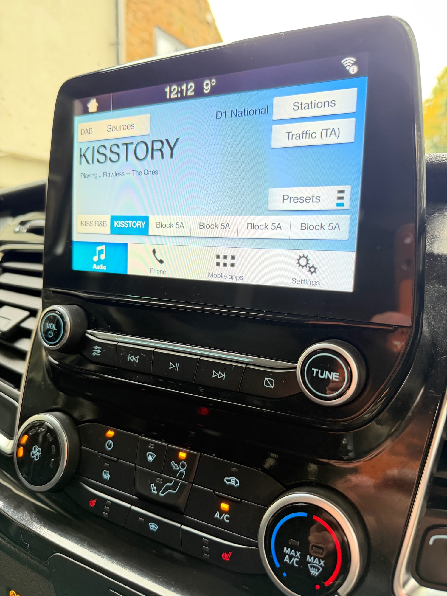 Used Ford Transit Custom 2018 for sale - 76525797: Photo 17