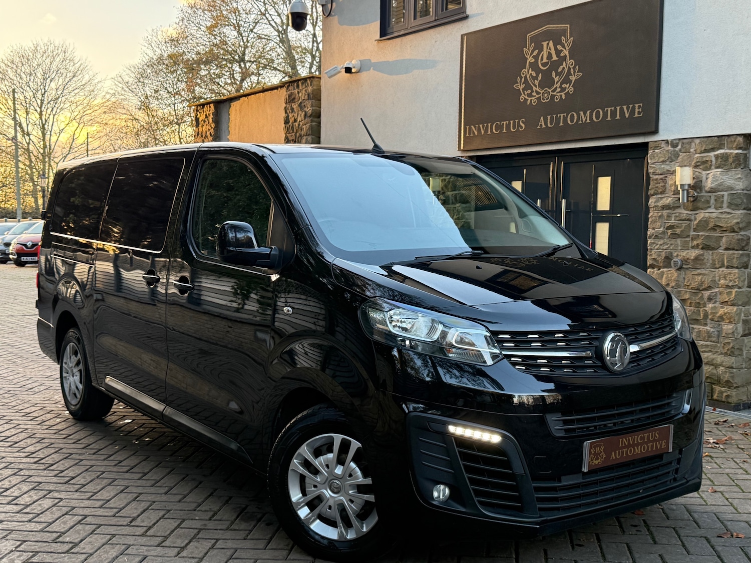 Used Vauxhall Vivaro 2019 for sale - 76696598: Photo 1