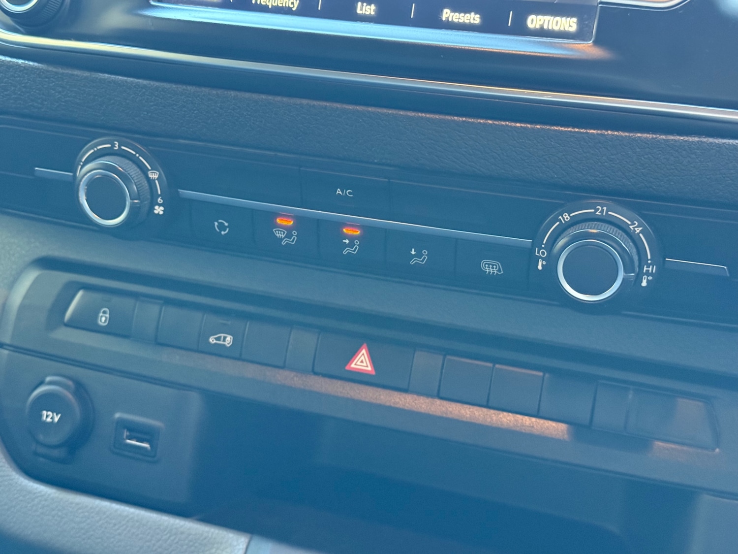 Used Vauxhall Vivaro 2019 for sale - 76696598: Photo 15