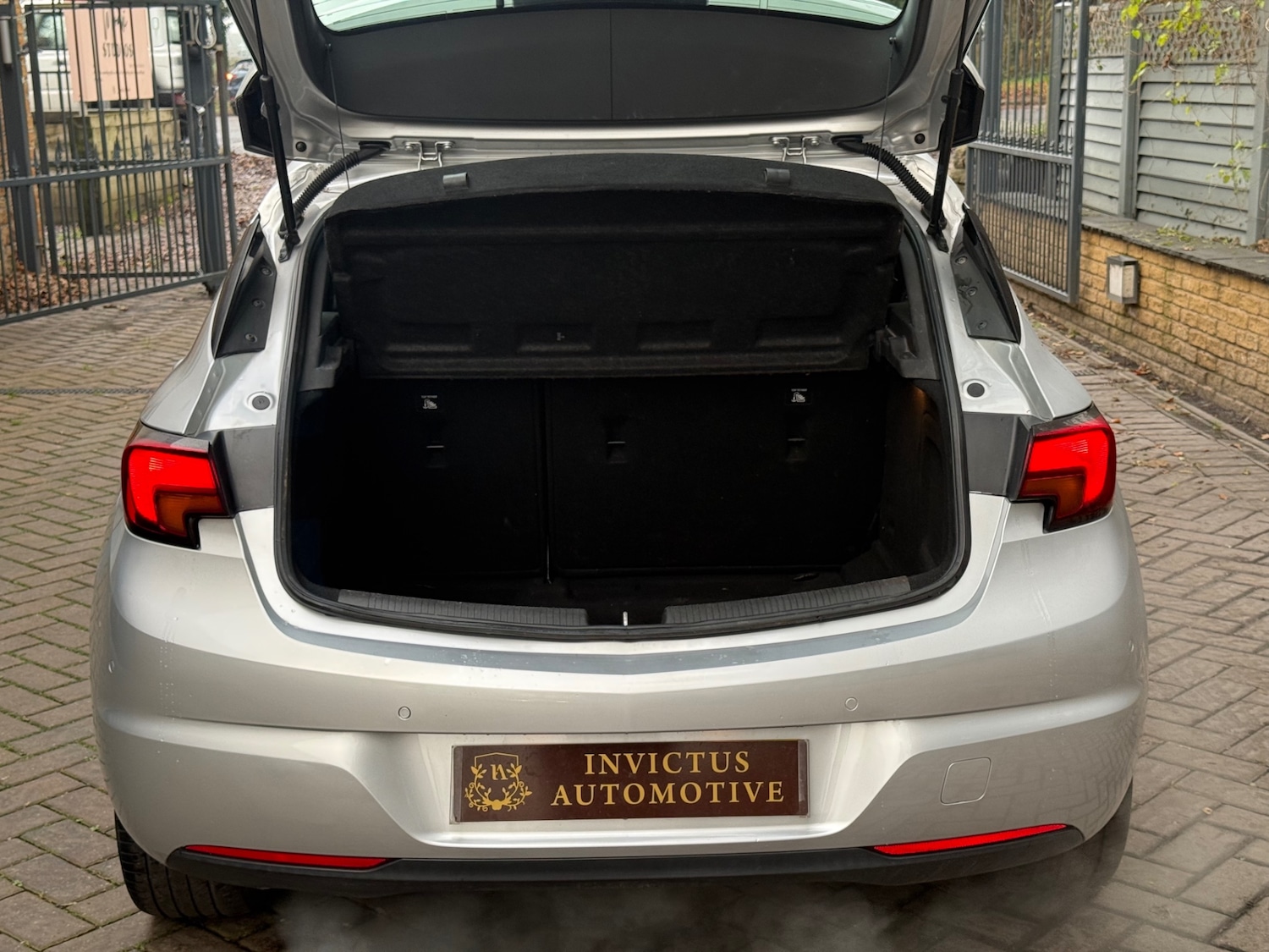 Used Vauxhall Astra 2015 for sale - 77011861: Photo 11