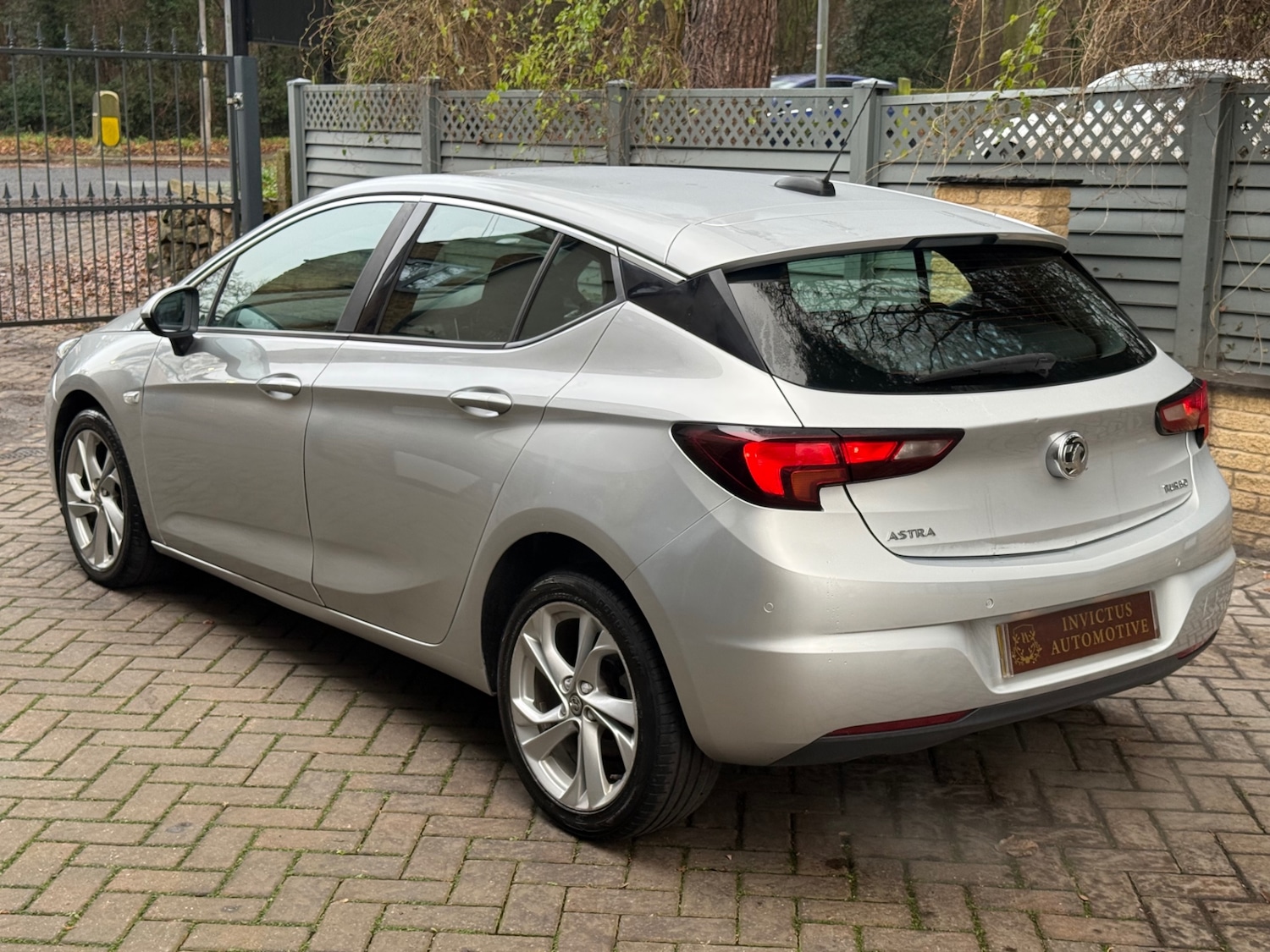 Used Vauxhall Astra 2015 for sale - 77011861: Photo 4