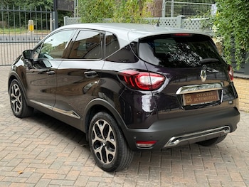 Used Renault Captur 2018 for sale - 75618402: Photo