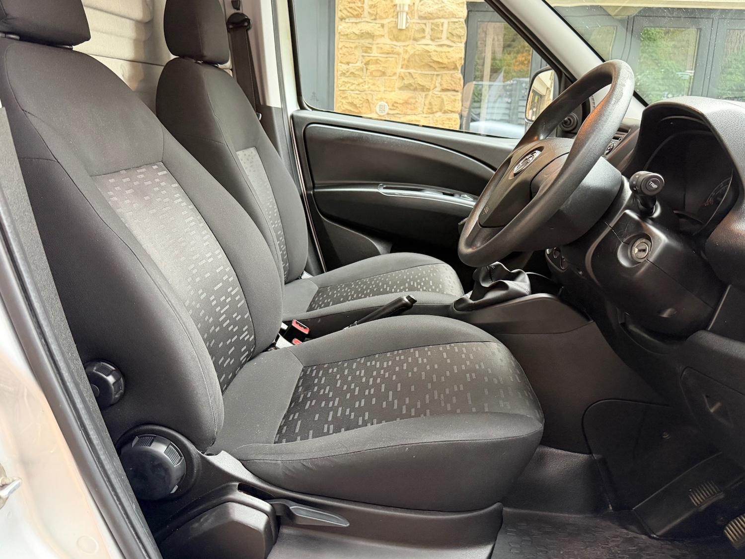 Used Vauxhall Combo 2018 for sale - 76461907: Photo 10