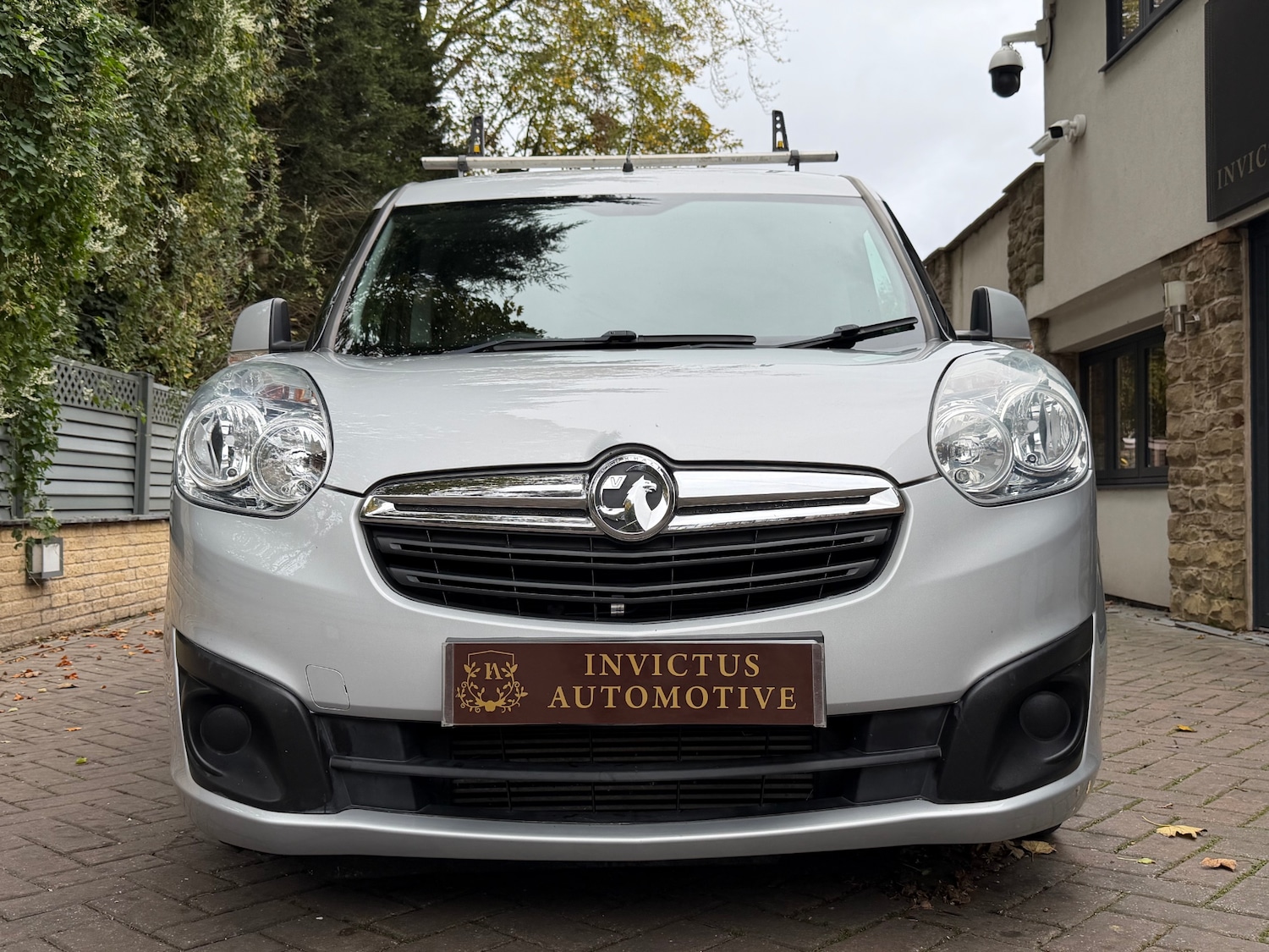 Used Vauxhall Combo 2018 for sale - 76461907: Photo 2