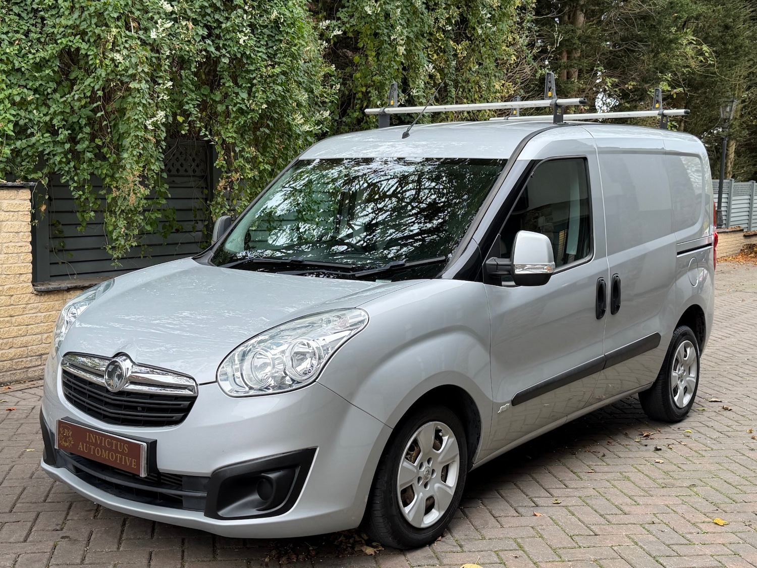 Used Vauxhall Combo 2018 for sale - 76461907: Photo 3