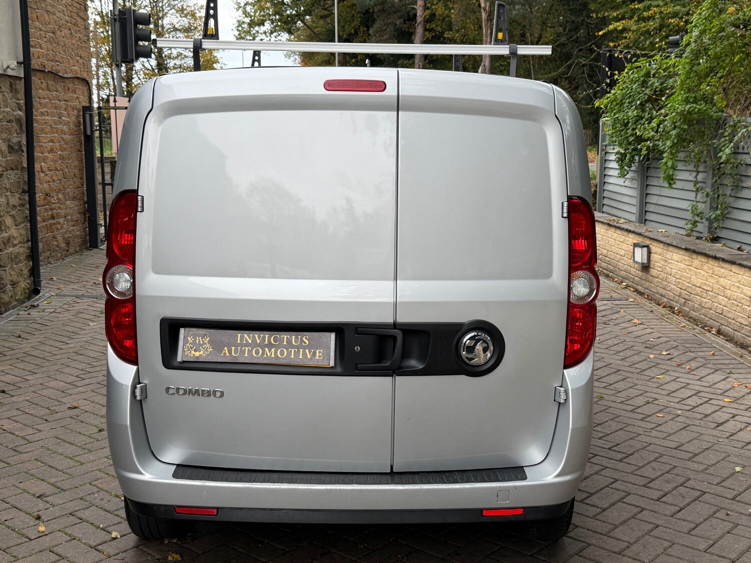 Used Vauxhall Combo 2018 for sale - 76461907: Photo 6