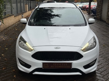 Used Ford Focus 2017 for sale - 76507310: Photo