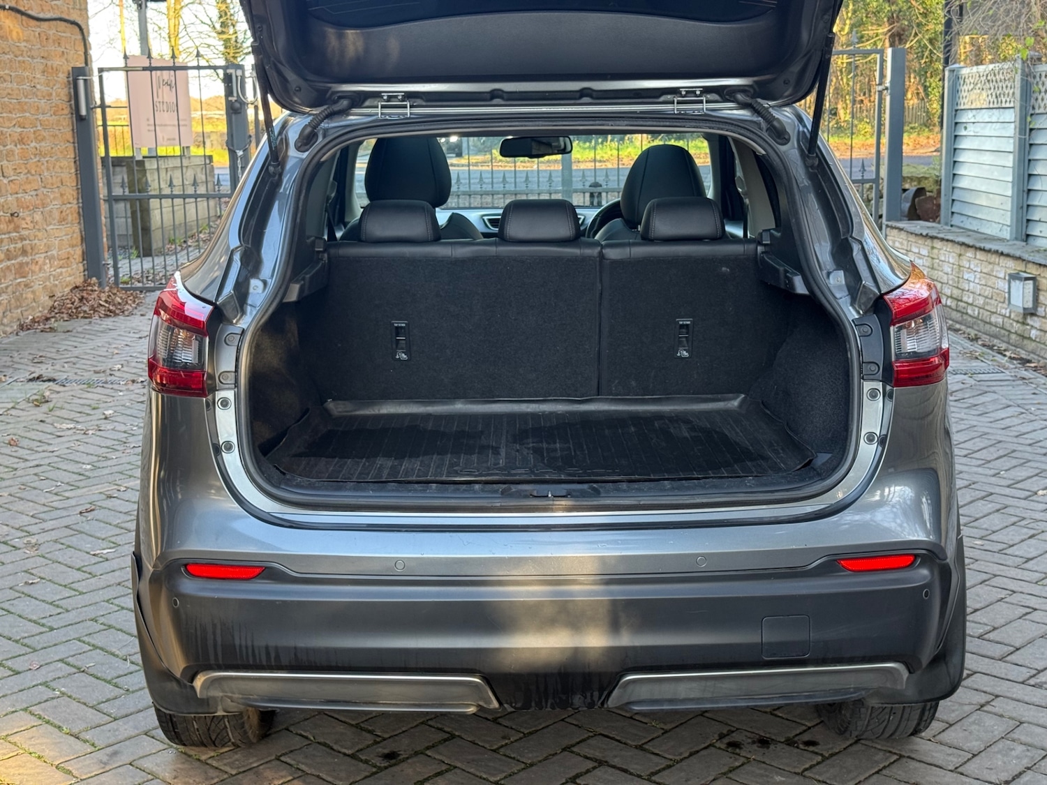 Used Nissan Qashqai 2018 for sale - 77077900: Photo 11