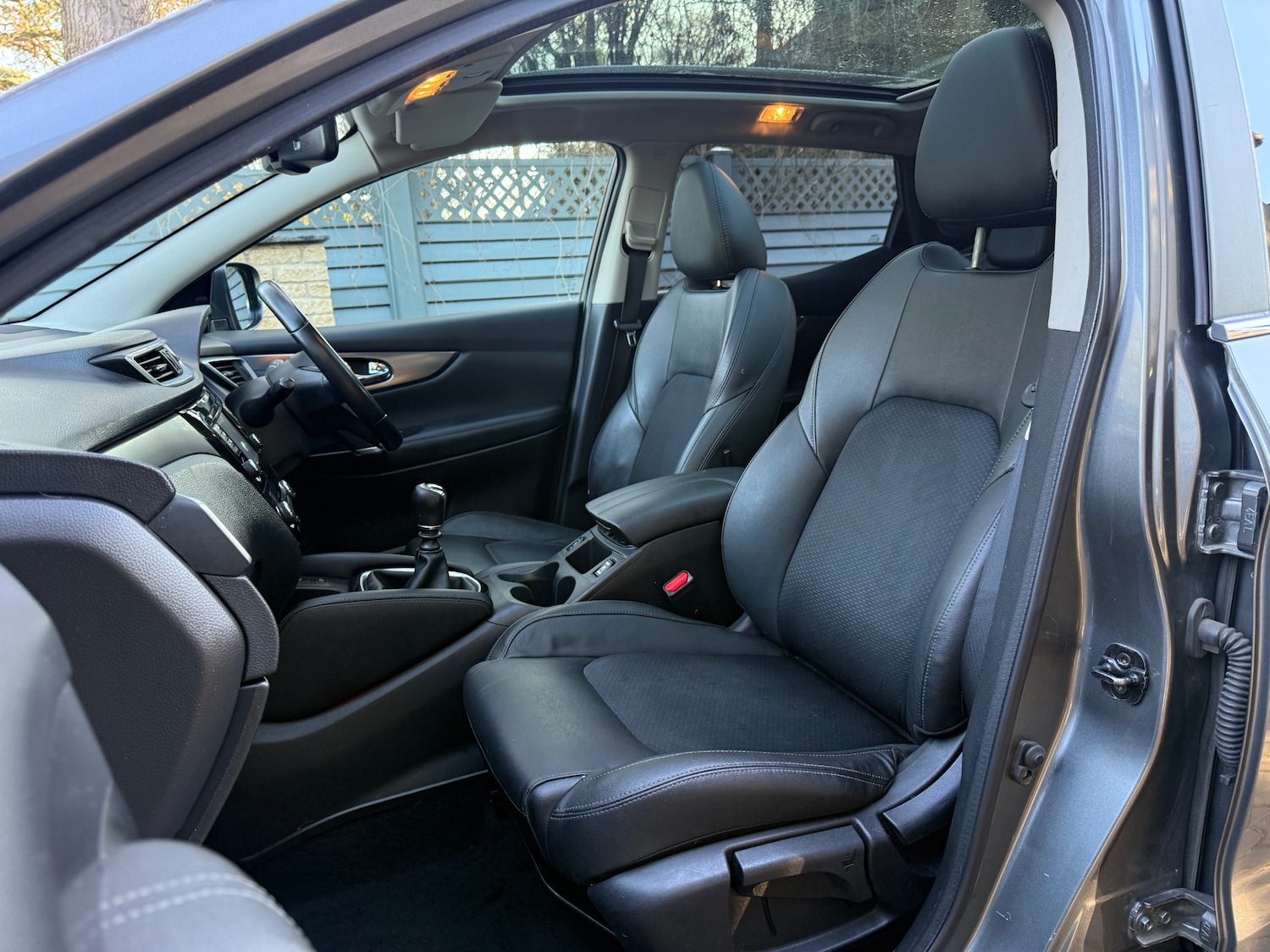 Used Nissan Qashqai 2018 for sale - 77077900: Photo 8