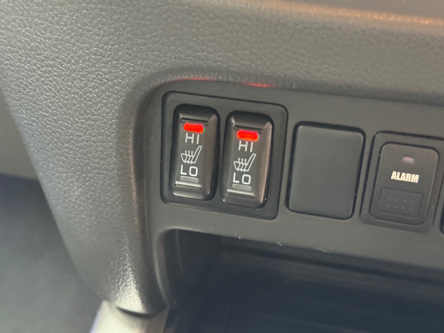 Used Mitsubishi L200 2017 for sale - 77234137: Photo 20