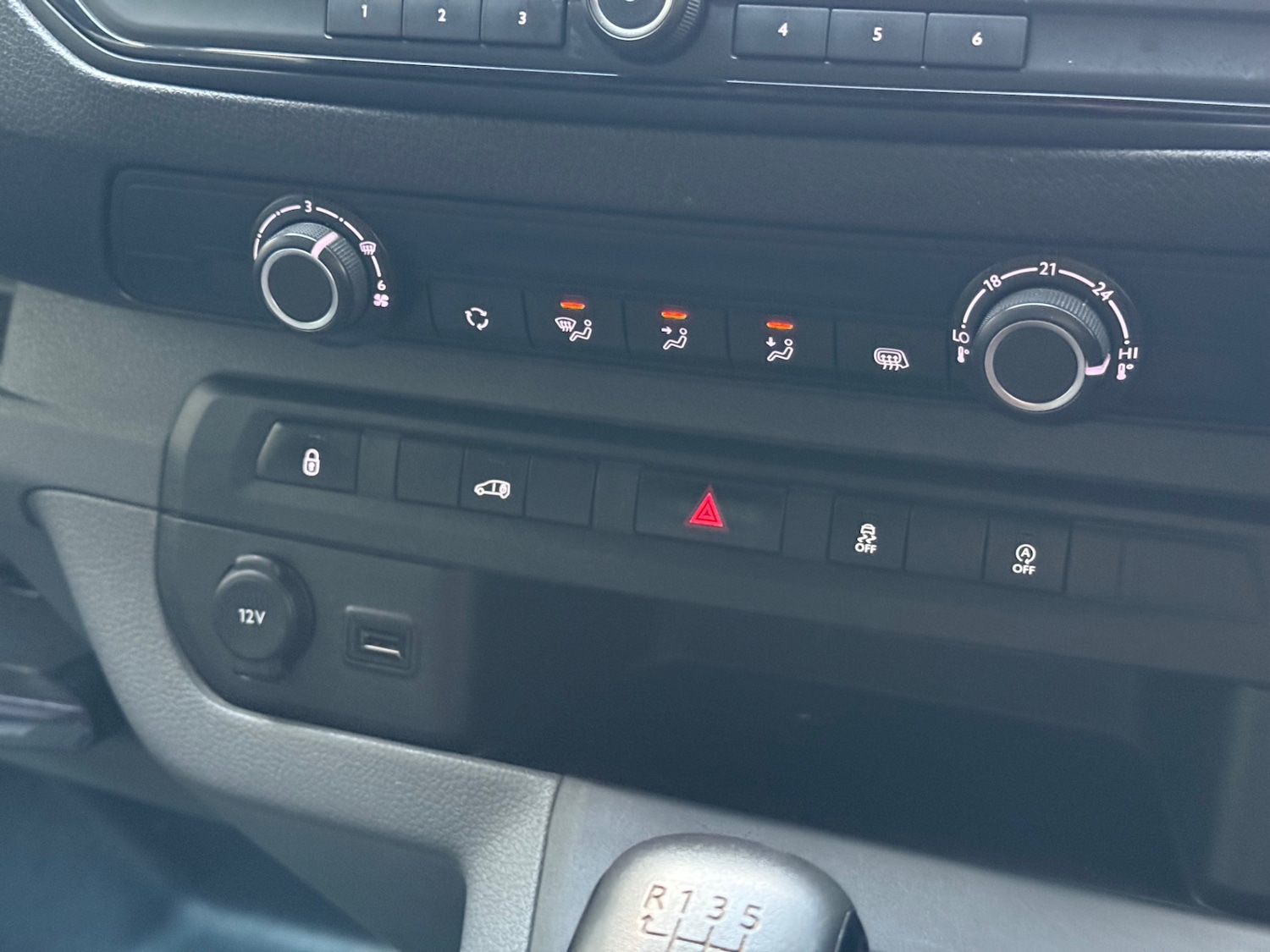 Used Vauxhall Vivaro 2019 for sale - 77087340: Photo 13