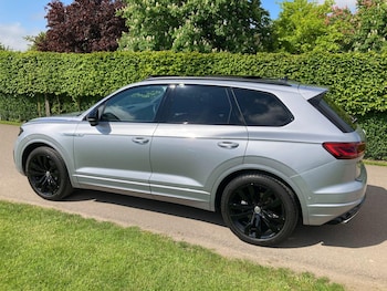 Used Volkswagen Touareg 2020 for sale - 77802321: Photo