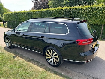 Used Volkswagen Passat 2017 for sale - 78735042: Photo