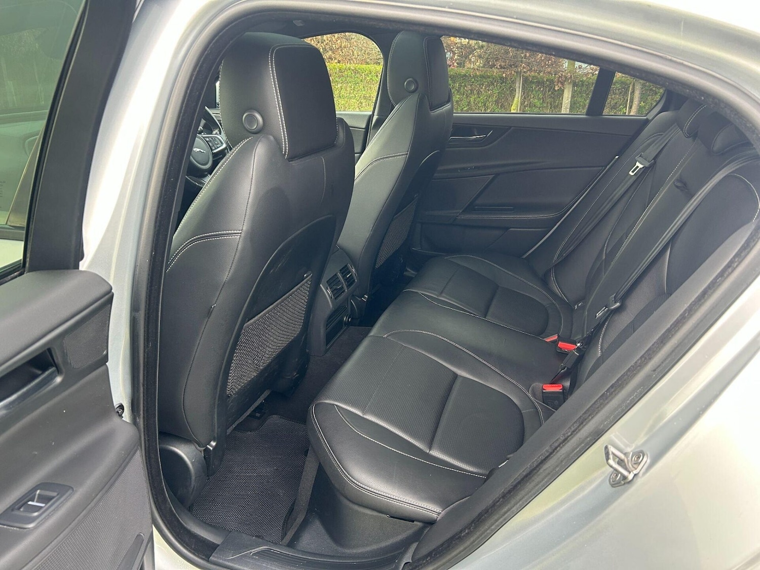 Used Jaguar XE 2018 for sale - 77168676: Photo 14