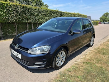 Used Volkswagen Golf 2014 for sale - 79111617: Photo