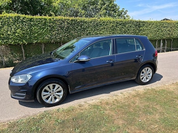 Used Volkswagen Golf 2014 for sale - 79111617: Photo