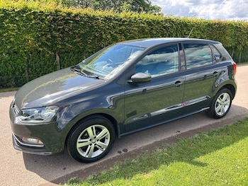 Used Volkswagen Polo 2017 for sale - 79111627: Photo
