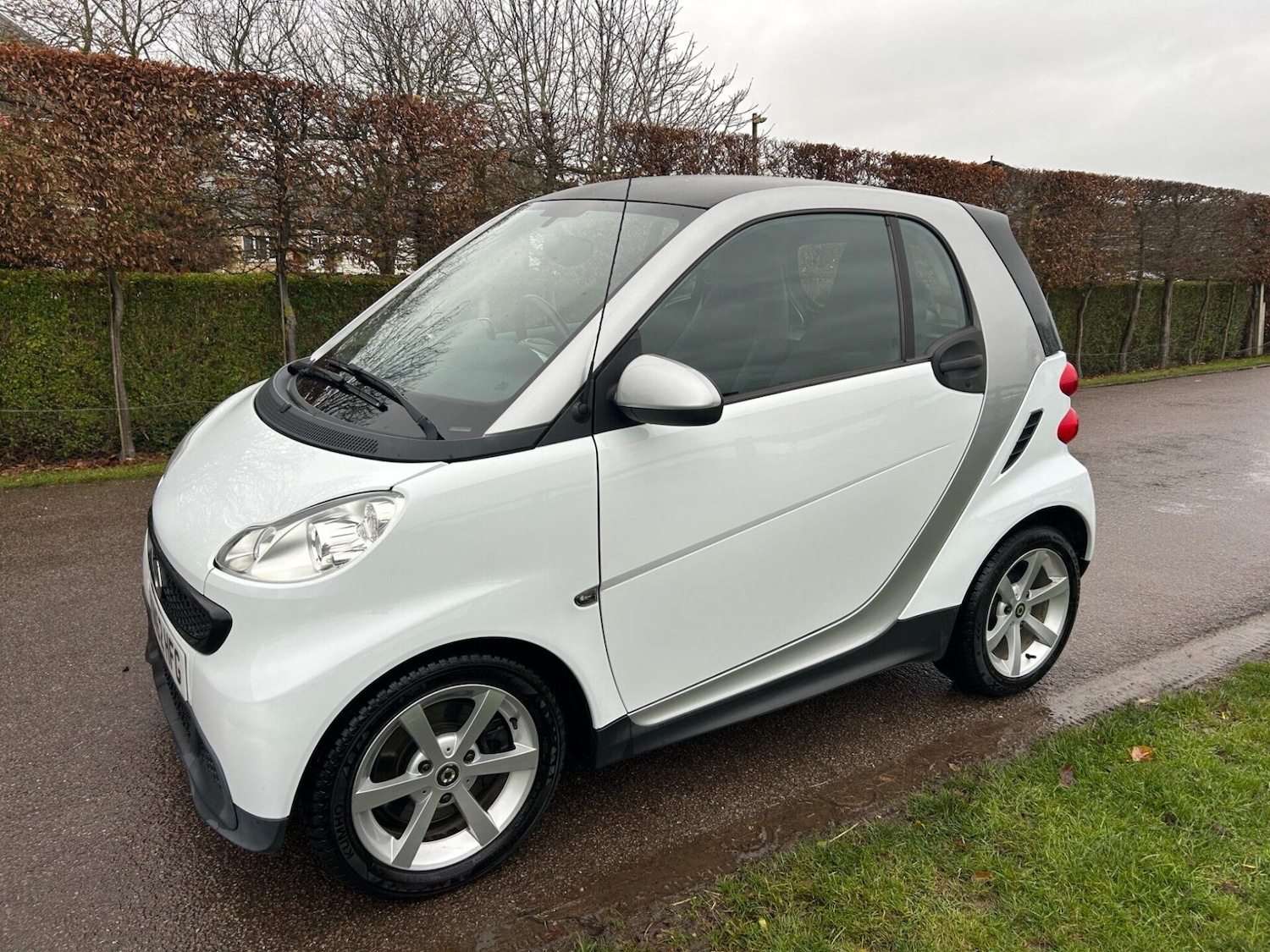 Used smart fortwo 2012 for sale - 76807107: Photo 2