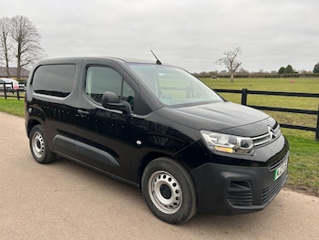 Used Citroen Berlingo 2023 for sale - 77062168: Photo