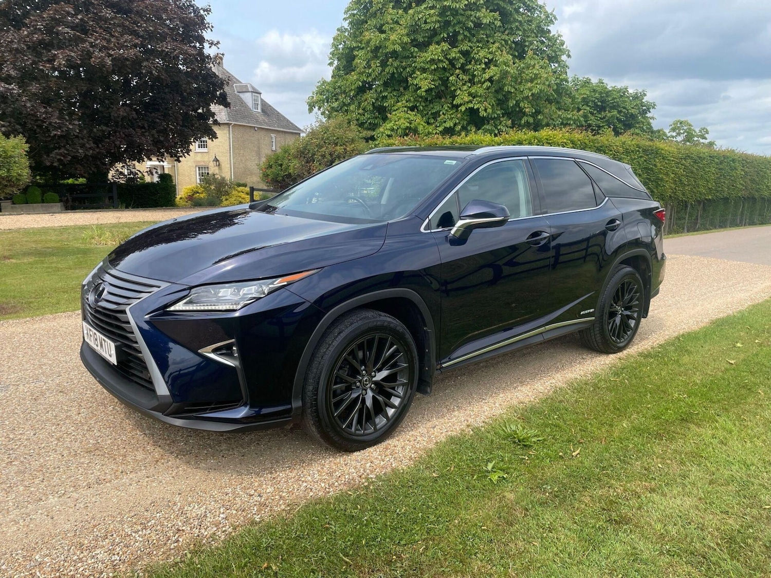 Used Lexus RX 2018 for sale - 76613563: Photo 2