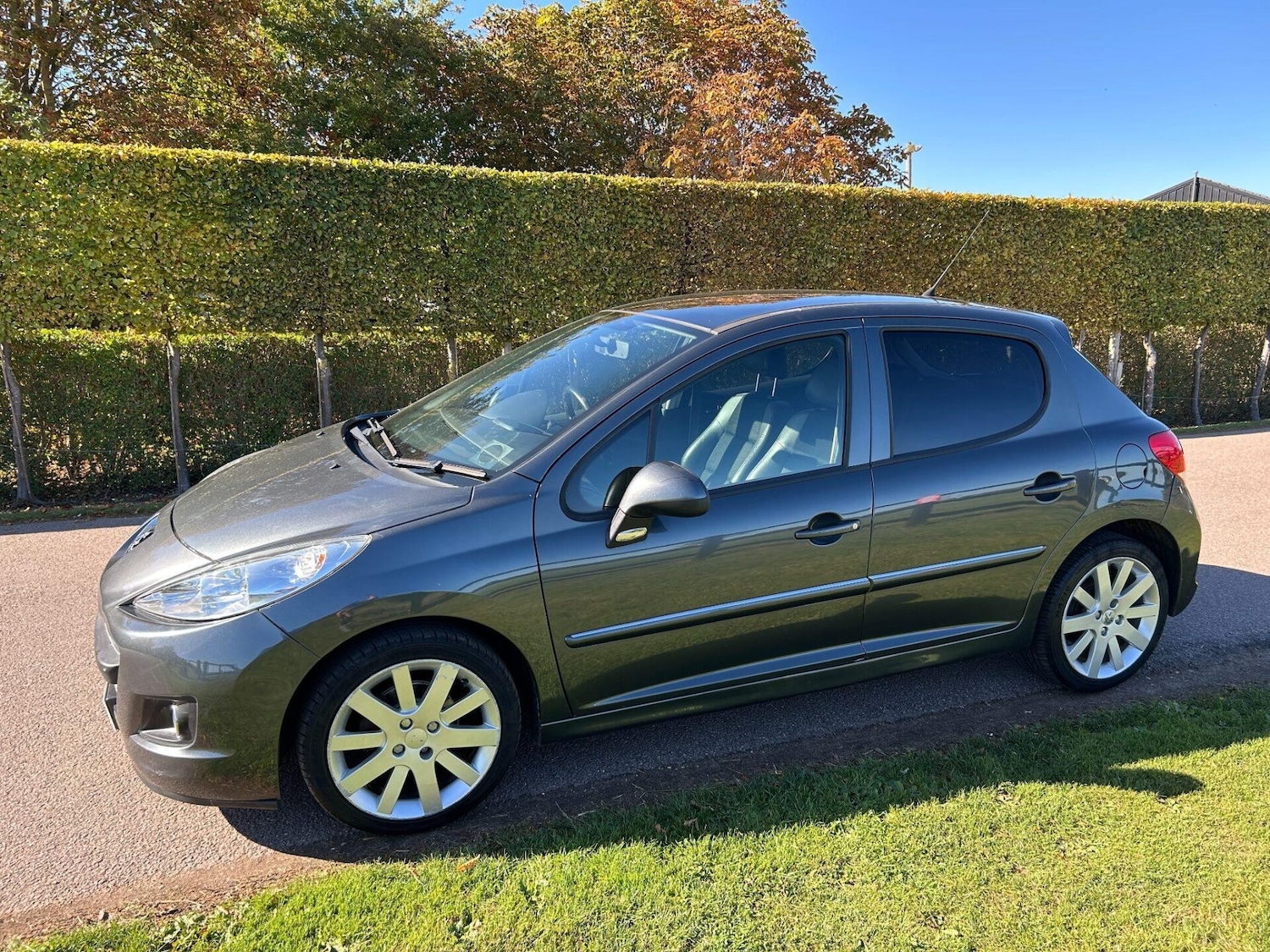 Used Peugeot 207 2012 for sale - 76957102: Photo 4