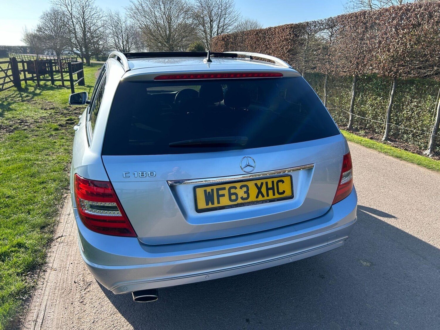 Used Mercedes-Benz C Class 2013 for sale - 77931027: Photo 10