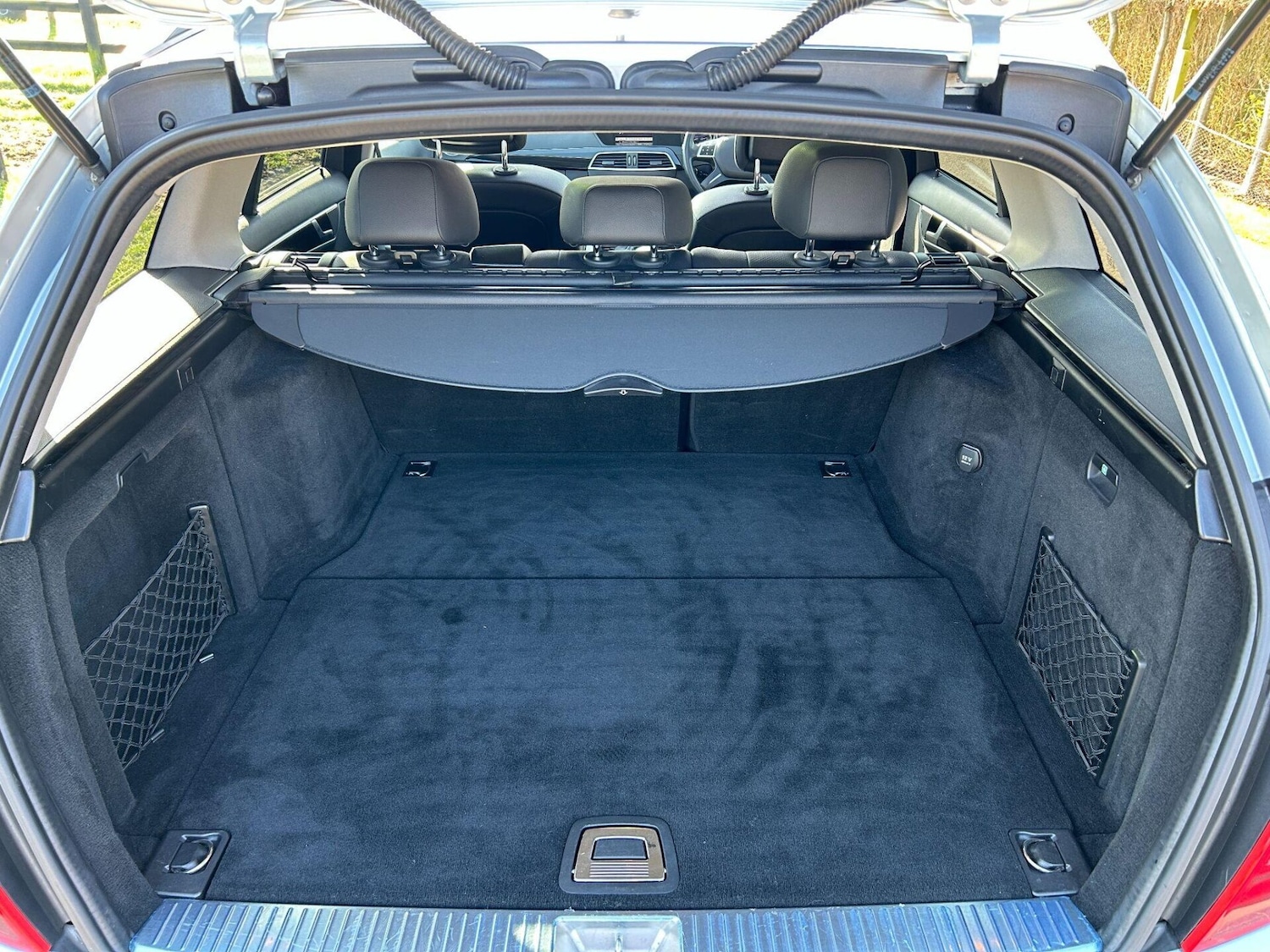 Used Mercedes-Benz C Class 2013 for sale - 77931027: Photo 25