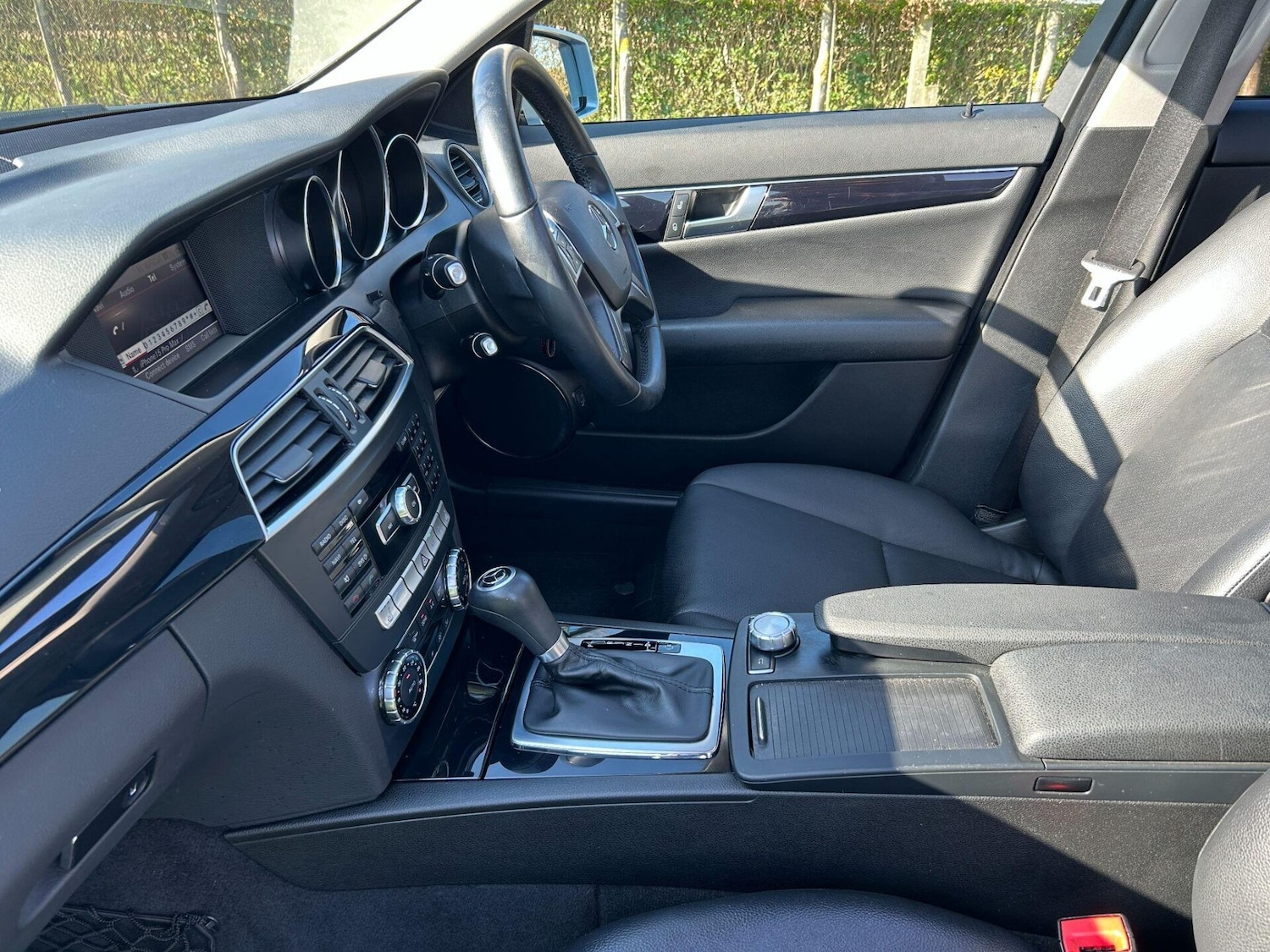 Used Mercedes-Benz C Class 2013 for sale - 77931027: Photo 30