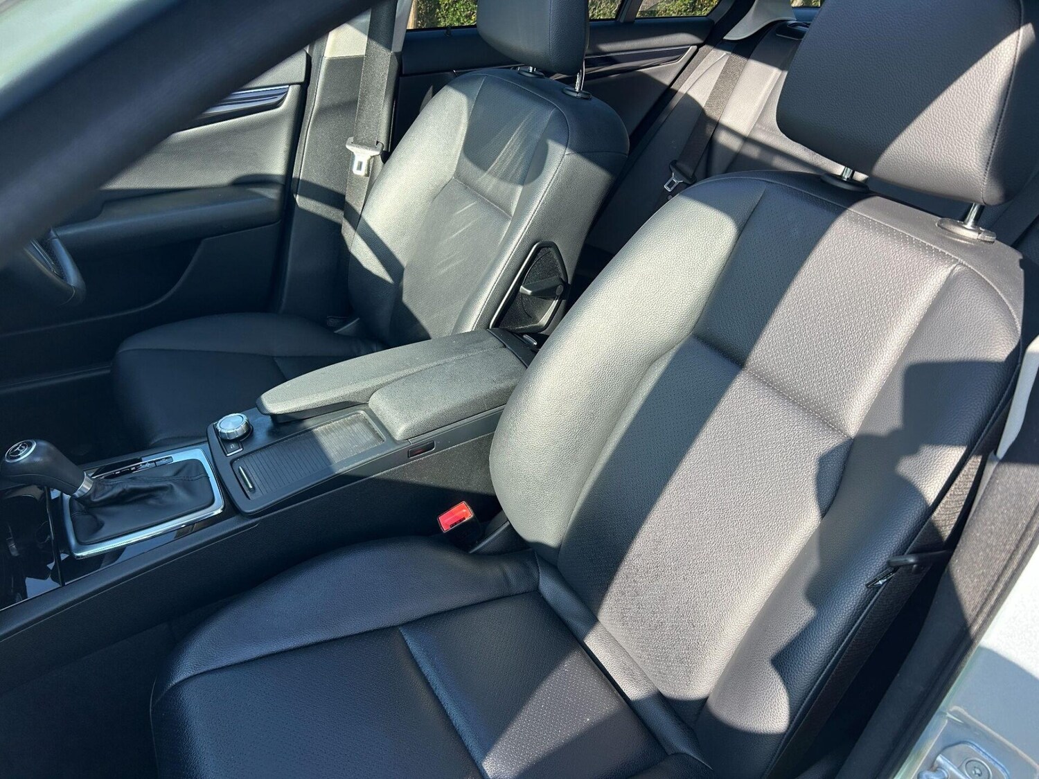 Used Mercedes-Benz C Class 2013 for sale - 77931027: Photo 31