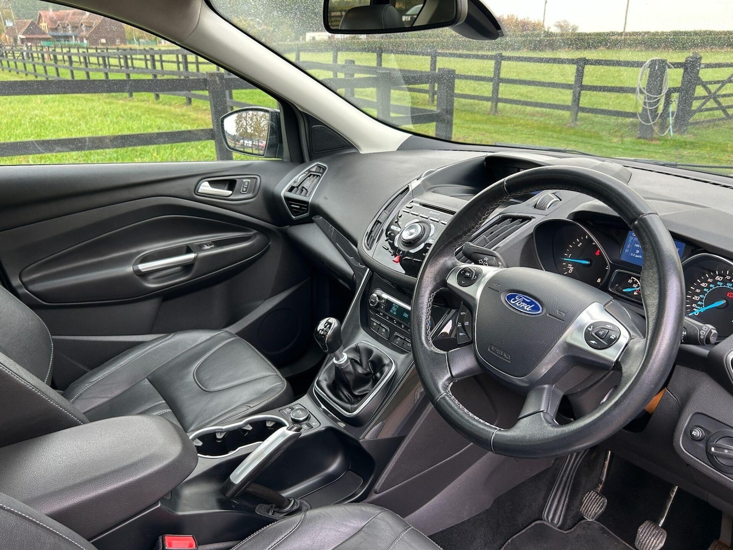 Used Ford Kuga 2015 for sale - 76231408: Photo 10