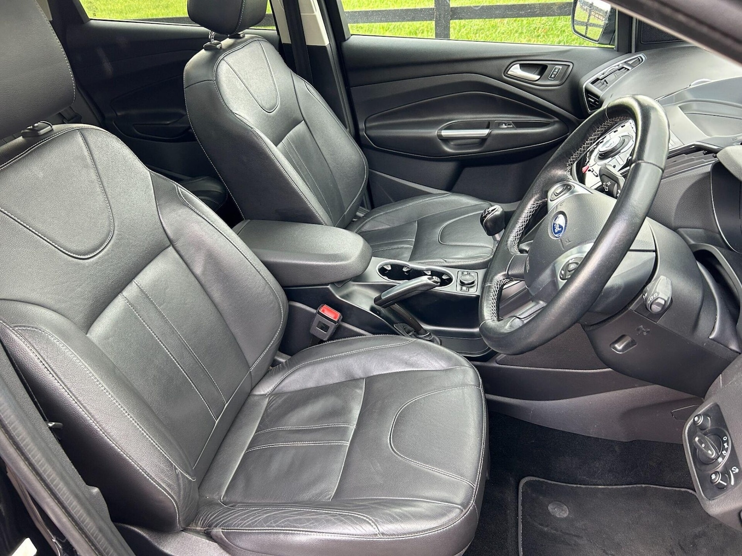 Used Ford Kuga 2015 for sale - 76231408: Photo 12