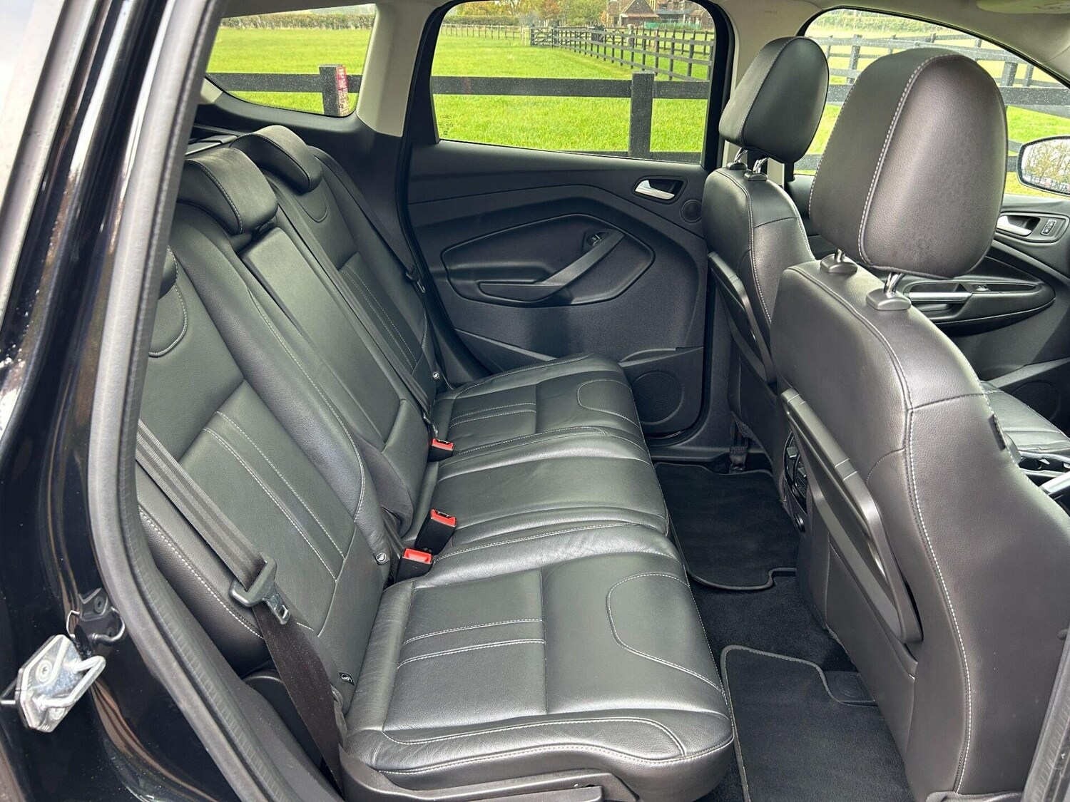 Used Ford Kuga 2015 for sale - 76231408: Photo 17