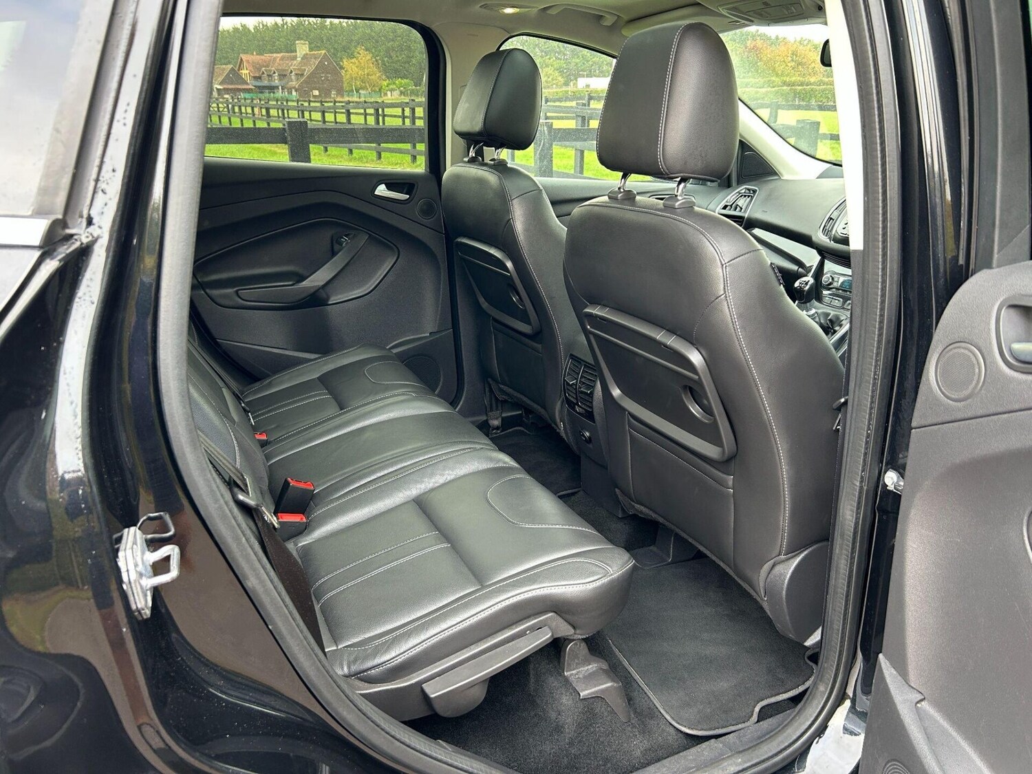Used Ford Kuga 2015 for sale - 76231408: Photo 18