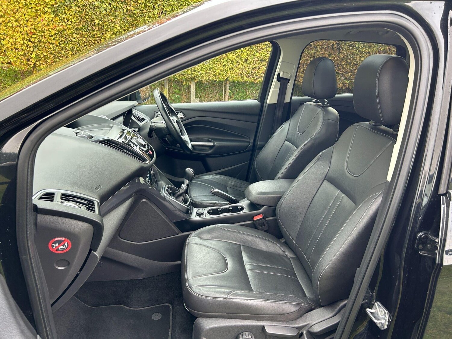 Used Ford Kuga 2015 for sale - 76231408: Photo 27