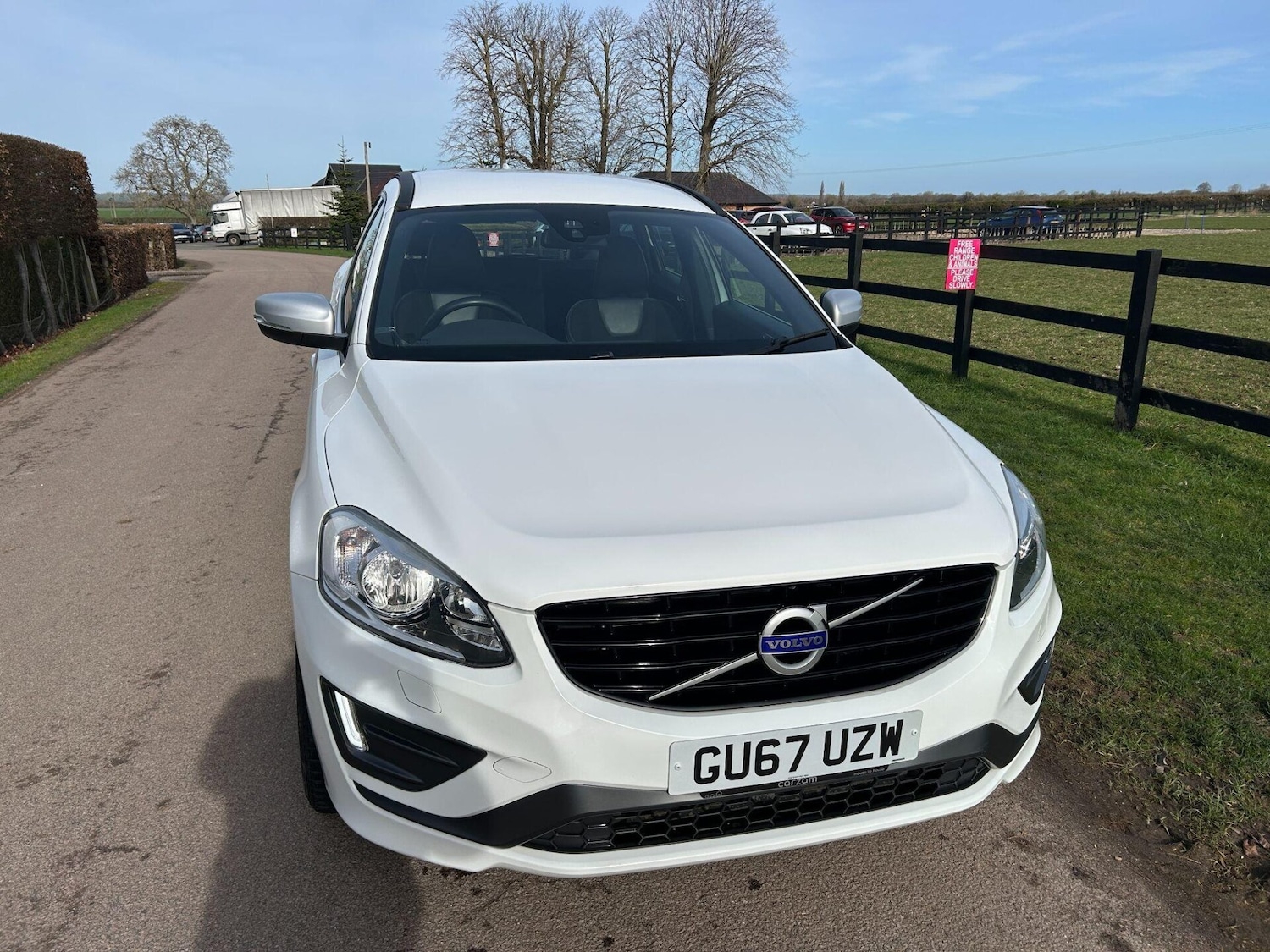 Used Volvo XC60 2017 for sale - 77578289: Photo 4