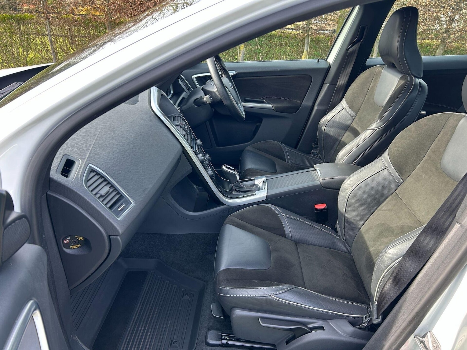 Used Volvo XC60 2017 for sale - 77578289: Photo 8