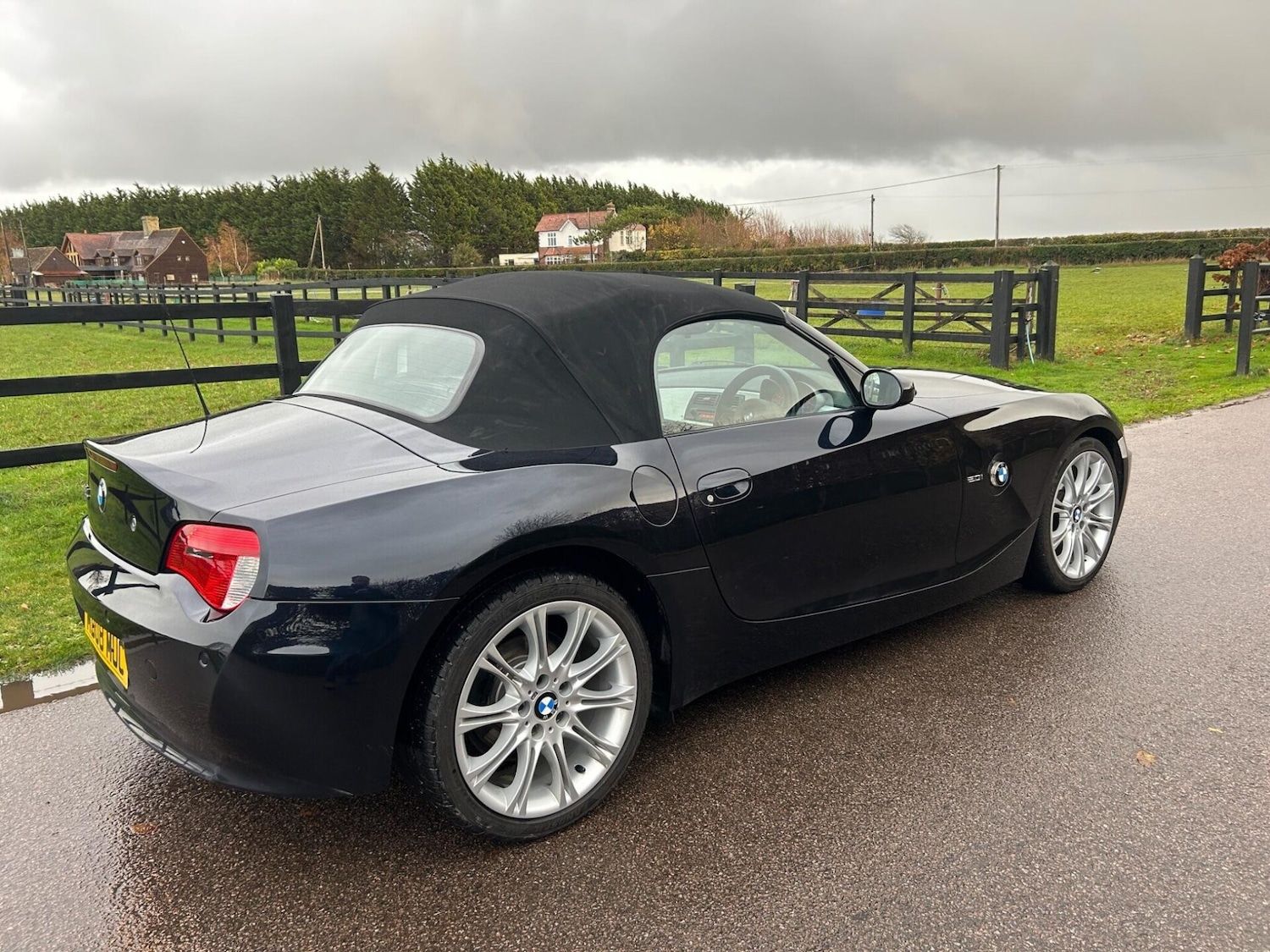 Used BMW Z4 2008 for sale - 76406108: Photo 9