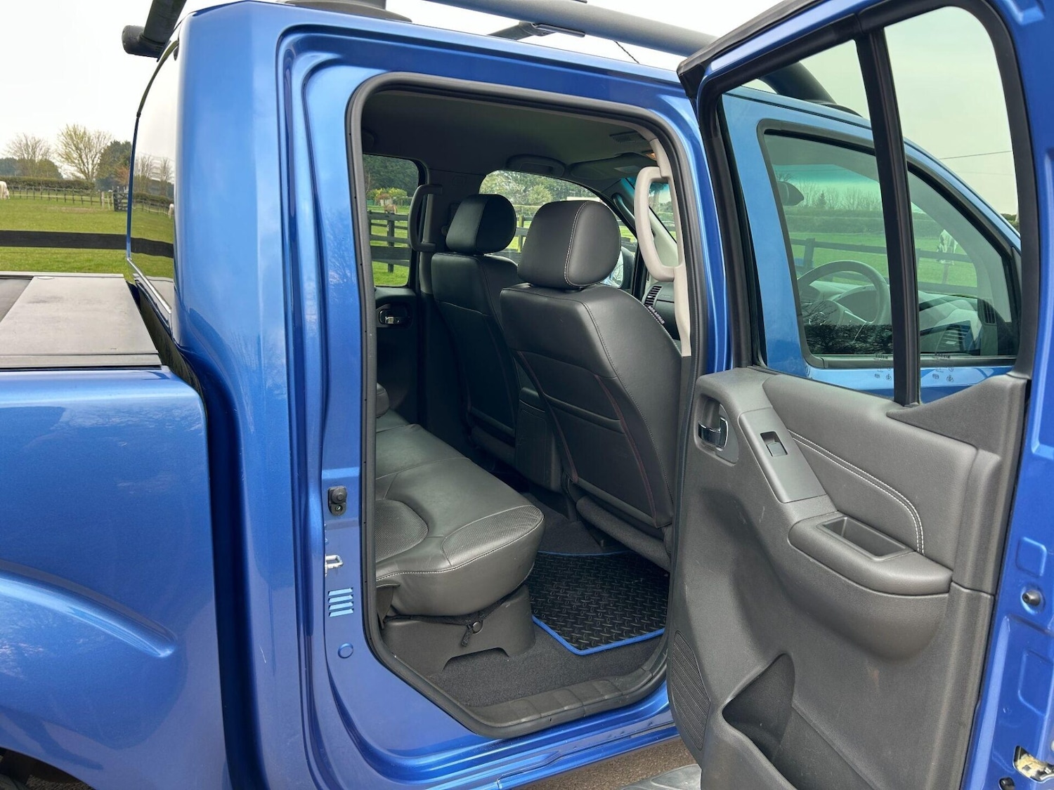 Used Nissan Navara 2013 for sale - 77979913: Photo 29