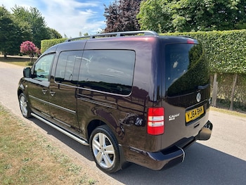 Used Volkswagen Caddy Maxi Life 2015 for sale - 75426379: Photo