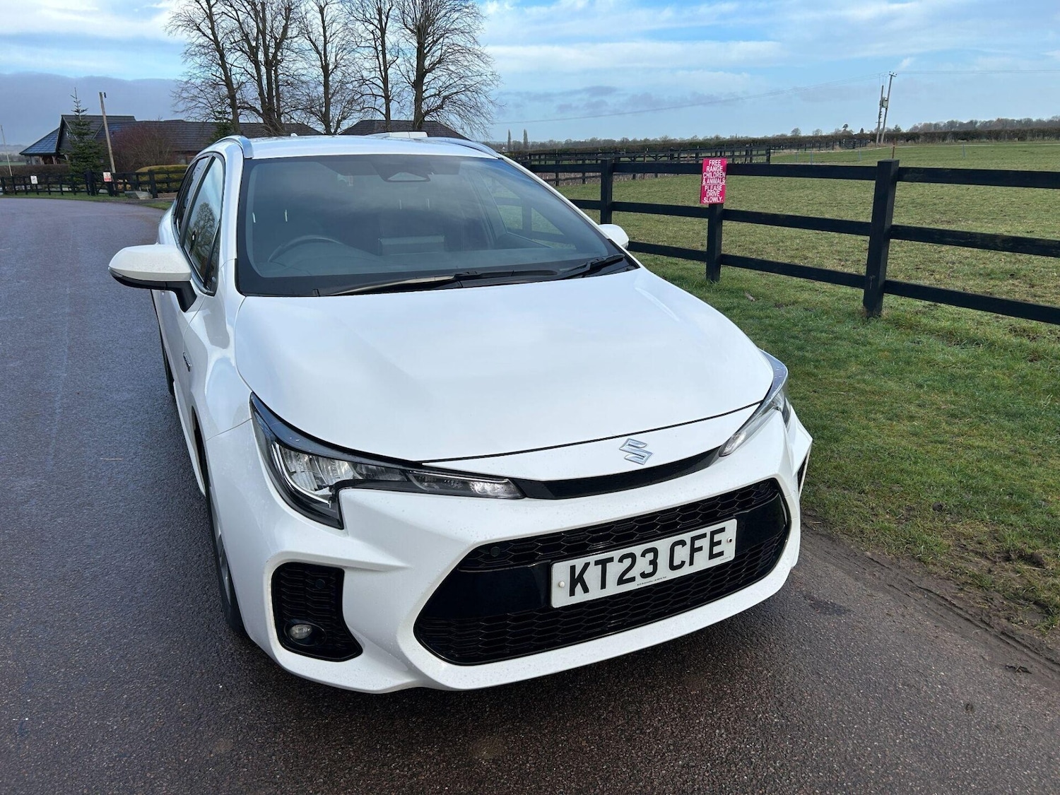 Used Suzuki Swace 2023 for sale - 77418442: Photo 4