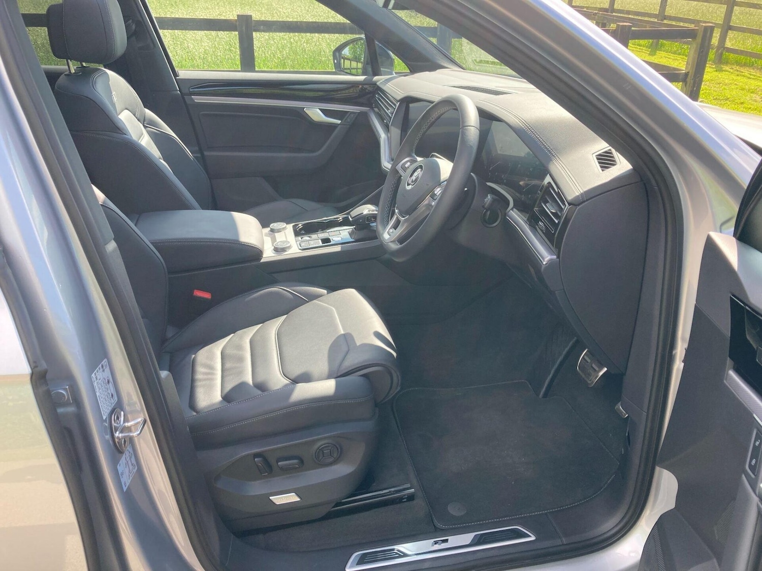 Used Volkswagen Touareg 2020 for sale - 77931028: Photo 10