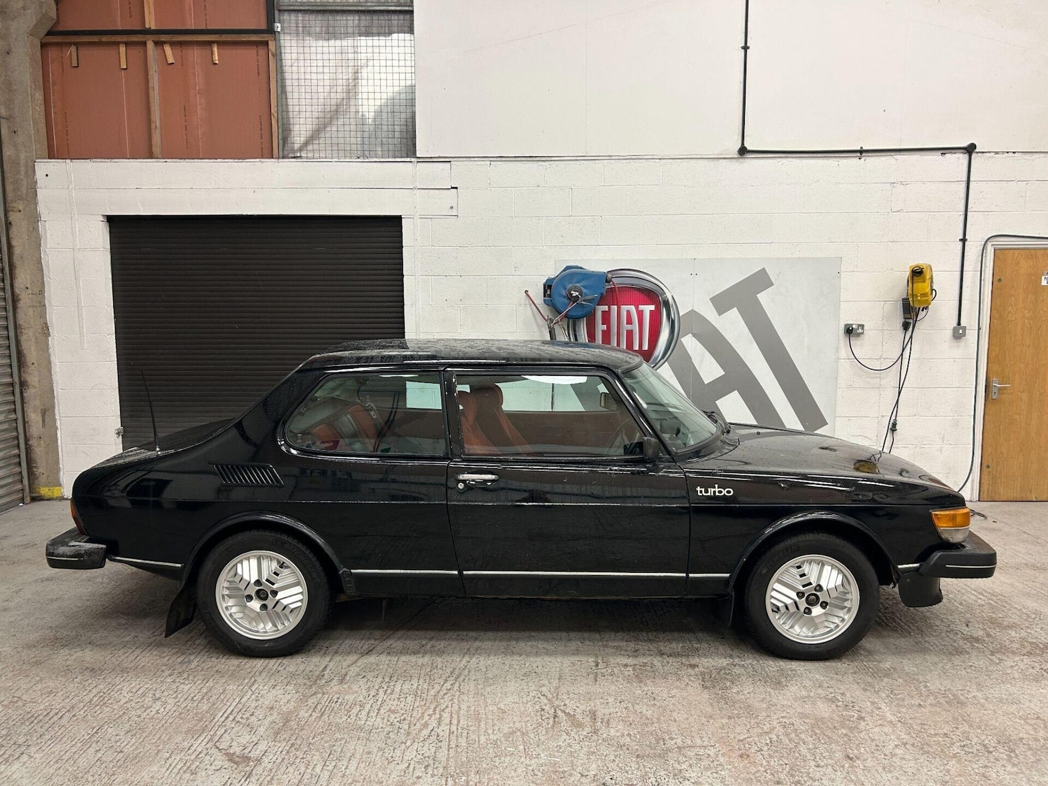 Used Saab 99 1981 for sale - 77211360: Photo 2