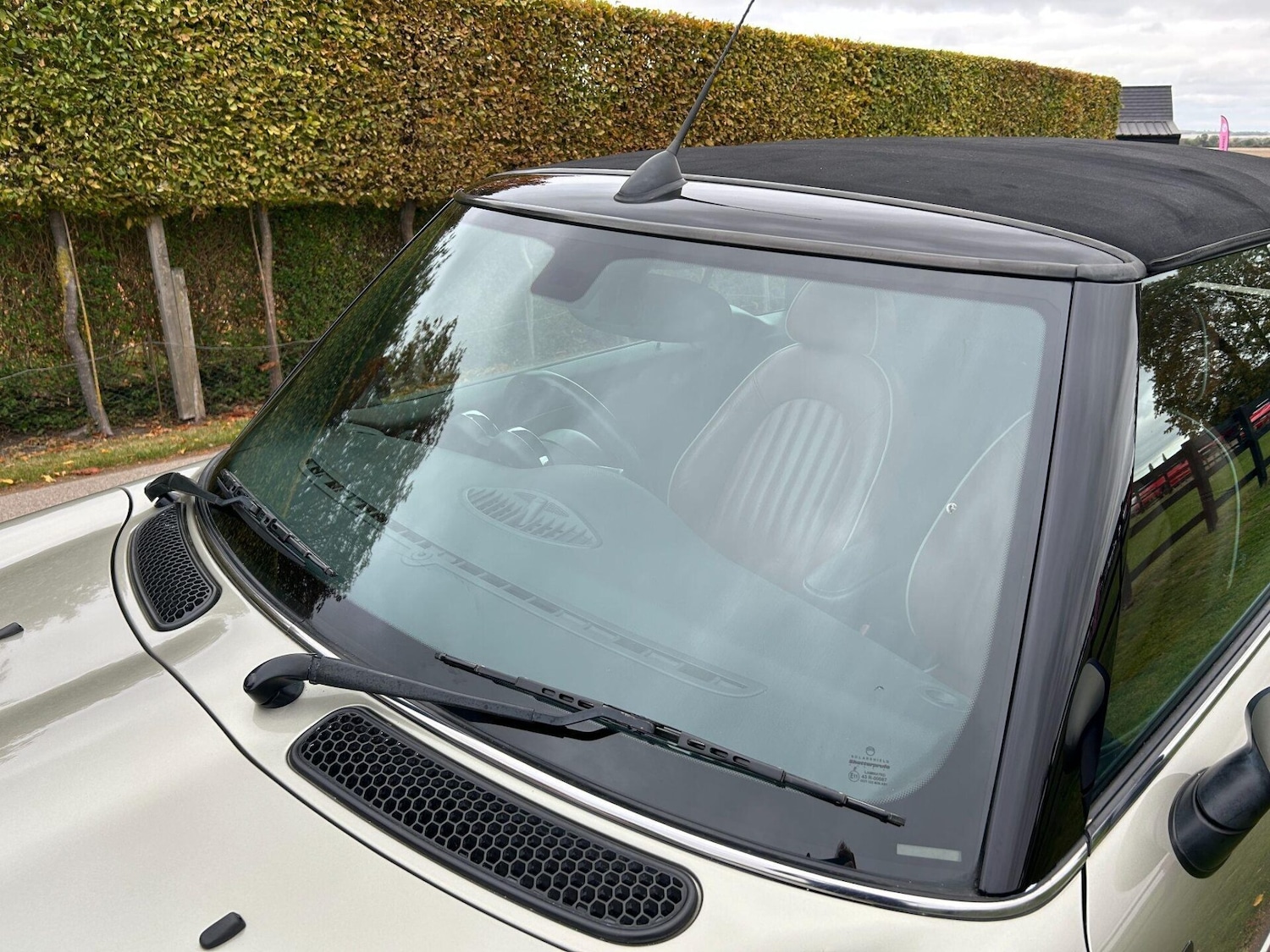 Used MINI Convertible 2008 for sale - 76985188: Photo 23