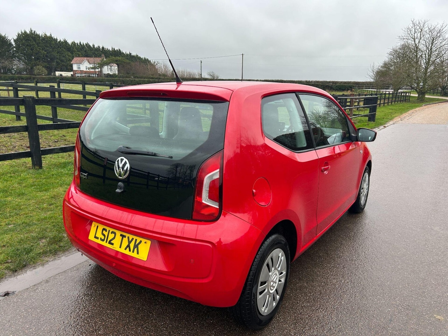 Used Volkswagen up! 2012 for sale - 77168673: Photo 11