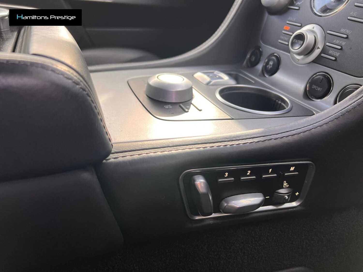 Used Aston Martin Rapide 2011 for sale - 77840976: Photo 24