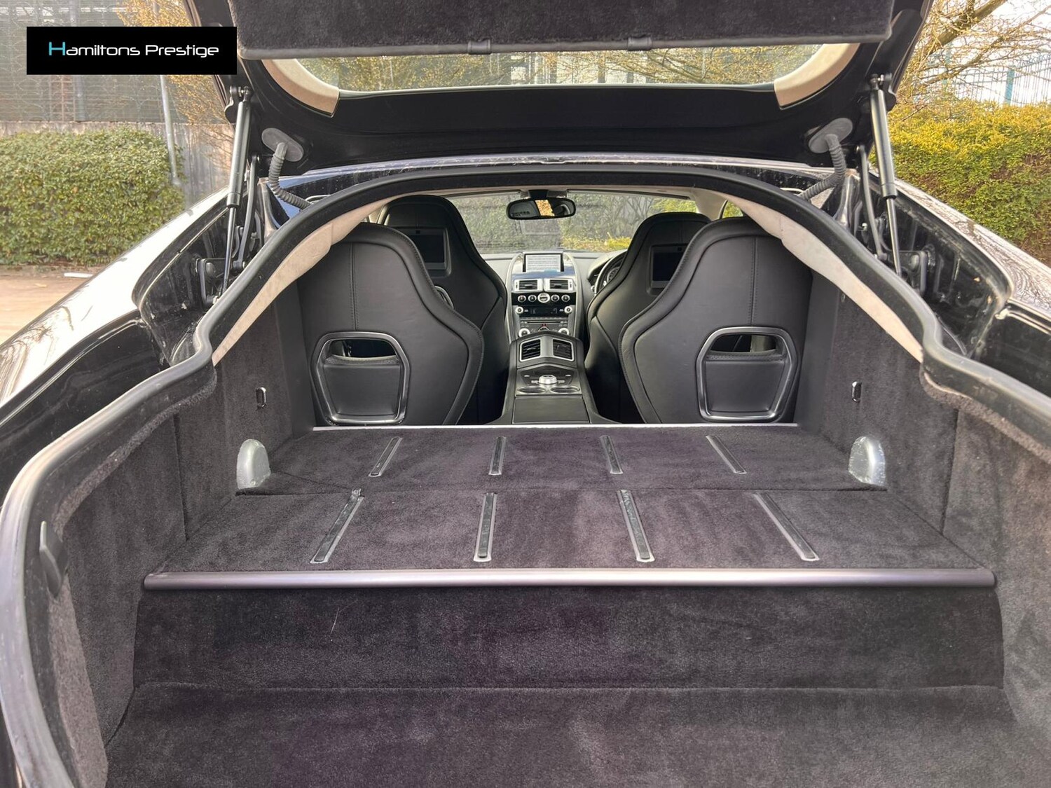 Used Aston Martin Rapide 2011 for sale - 77840976: Photo 29