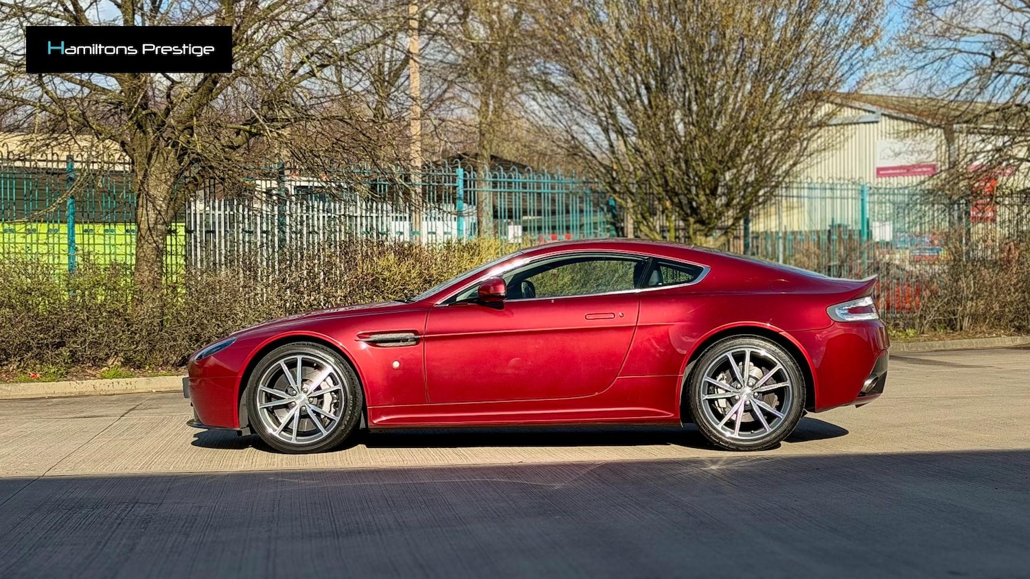 Used Aston Martin Vantage 2015 for sale - 77672848: Photo 10