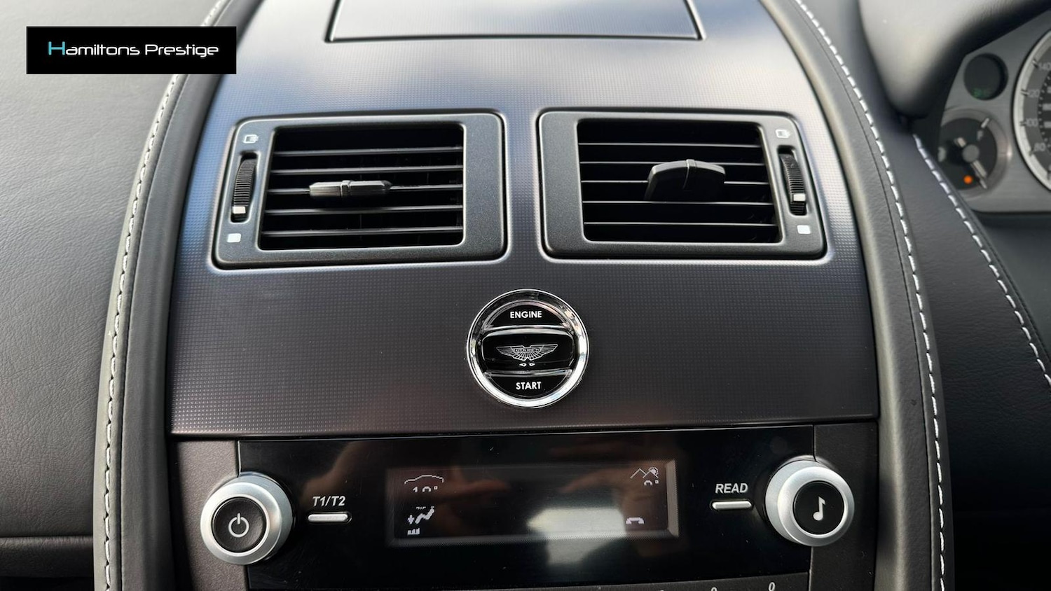 Used Aston Martin Vantage 2015 for sale - 77672848: Photo 26